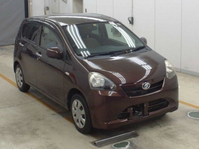 3070 DAIHATSU MIRA E S LA300S 2012 г. (NAA Osaka)